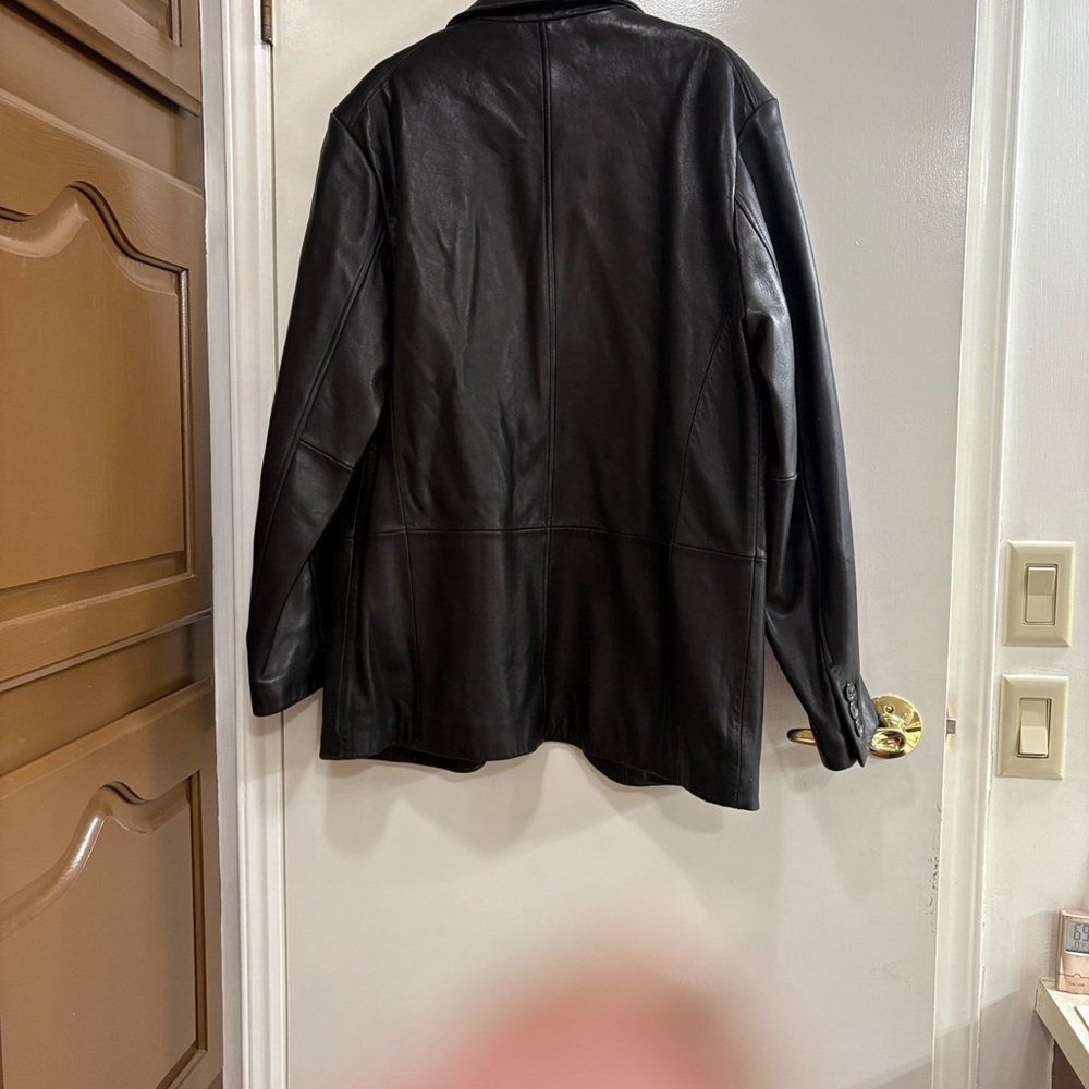 Men's Classic Black Leather Jacket